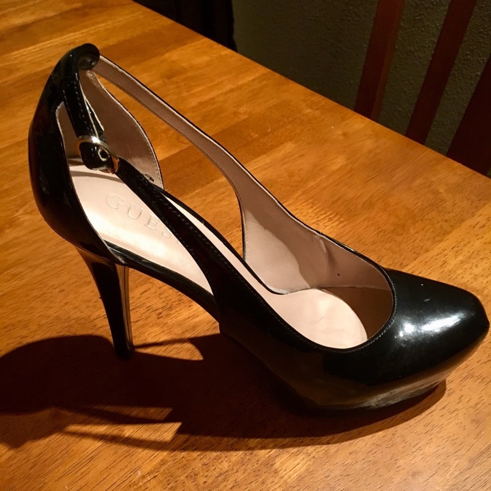 Guess heels